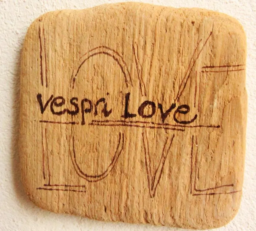 Vespri Love Trapani 0*,